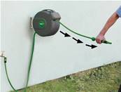 Enrouleur devidoir mural automatique avec 20 m de tuyau de jardin