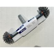 POLARIS Brosse pour mur - paroi - angle et escalier de piscine